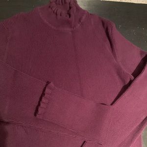 Long Tall Sally Large purple turtleneck w/ruffle
